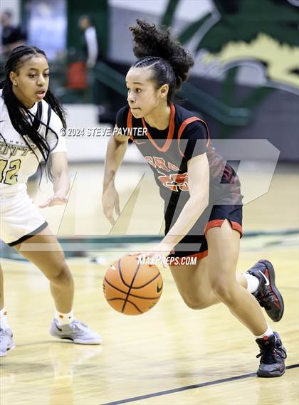 Thumbnail 2 in Archbishop Mitty vs George Rogers Clark (Nike TOC) photogallery.
