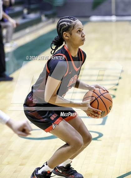 Thumbnail 2 in Archbishop Mitty vs George Rogers Clark (Nike TOC) photogallery.