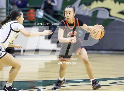 Thumbnail 3 in Archbishop Mitty vs George Rogers Clark (Nike TOC) photogallery.