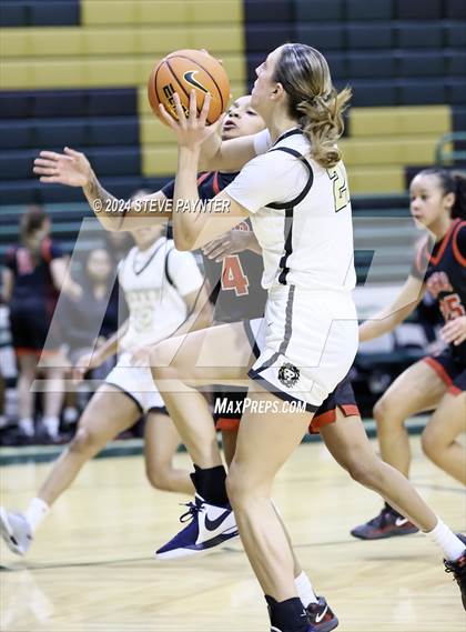 Thumbnail 3 in Archbishop Mitty vs George Rogers Clark (Nike TOC) photogallery.