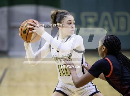 Thumbnail 3 in Archbishop Mitty vs George Rogers Clark (Nike TOC) photogallery.