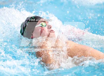 Thumbnail 2 in Maverick Relays- Quint Meet photogallery.