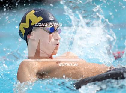 Thumbnail 3 in Maverick Relays- Quint Meet photogallery.