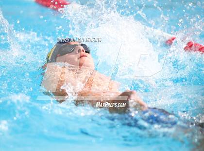 Thumbnail 1 in Maverick Relays- Quint Meet photogallery.