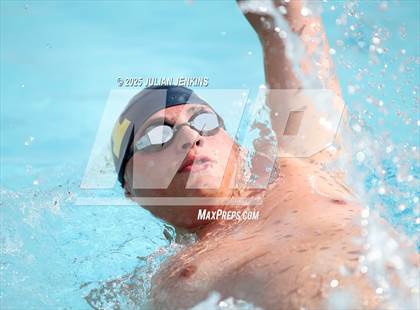 Thumbnail 2 in Maverick Relays- Quint Meet photogallery.