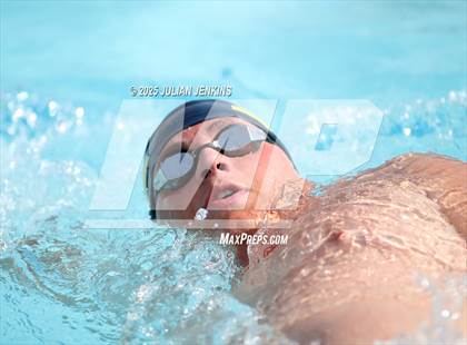 Thumbnail 1 in Maverick Relays- Quint Meet photogallery.