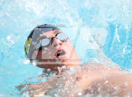 Thumbnail 1 in Maverick Relays- Quint Meet photogallery.