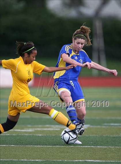 Thumbnail 2 in Alhambra @ Bishop O'Dowd (CIF NCS D2 Final) photogallery.