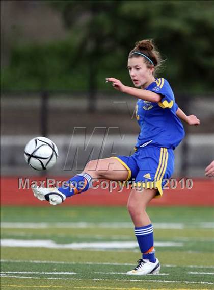 Thumbnail 2 in Alhambra @ Bishop O'Dowd (CIF NCS D2 Final) photogallery.