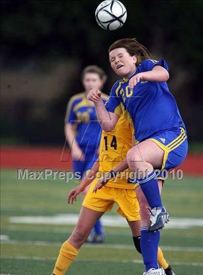 Thumbnail 2 in Alhambra @ Bishop O'Dowd (CIF NCS D2 Final) photogallery.