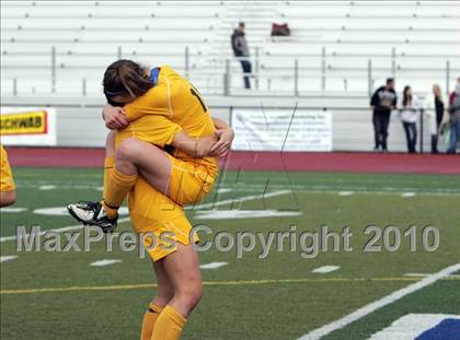 Thumbnail 2 in Alhambra @ Bishop O'Dowd (CIF NCS D2 Final) photogallery.