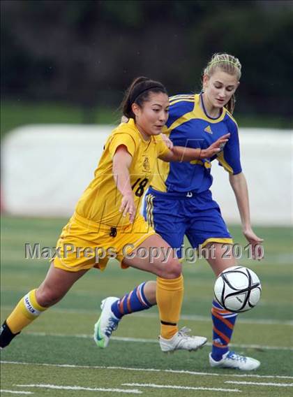 Thumbnail 2 in Alhambra @ Bishop O'Dowd (CIF NCS D2 Final) photogallery.