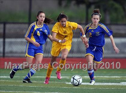 Thumbnail 2 in Alhambra @ Bishop O'Dowd (CIF NCS D2 Final) photogallery.