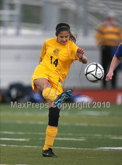 Thumbnail 3 in Alhambra @ Bishop O'Dowd (CIF NCS D2 Final) photogallery.
