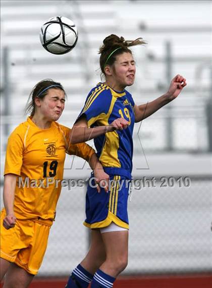 Thumbnail 2 in Alhambra @ Bishop O'Dowd (CIF NCS D2 Final) photogallery.