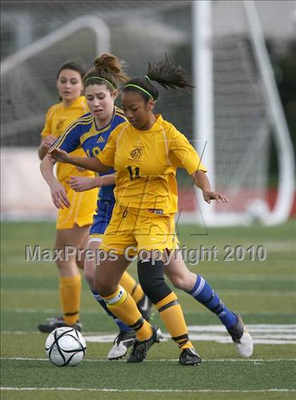 Thumbnail 2 in Alhambra @ Bishop O'Dowd (CIF NCS D2 Final) photogallery.