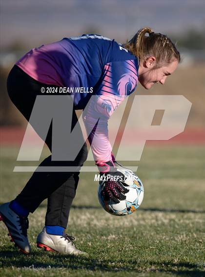 Thumbnail 1 in Parker @ Kingman photogallery.