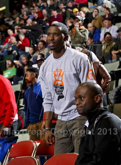 Thumbnail 2 in McKinley vs. Burke Catholic (NYSPHSAA Class A Final) photogallery.
