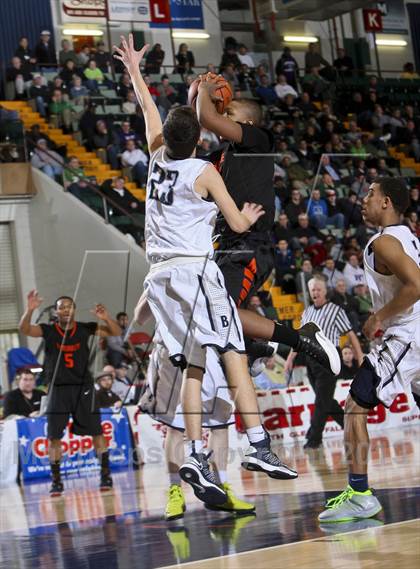 Thumbnail 2 in McKinley vs. Burke Catholic (NYSPHSAA Class A Final) photogallery.