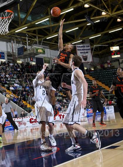 Thumbnail 3 in McKinley vs. Burke Catholic (NYSPHSAA Class A Final) photogallery.