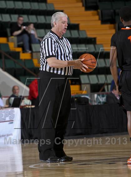 Thumbnail 2 in McKinley vs. Burke Catholic (NYSPHSAA Class A Final) photogallery.