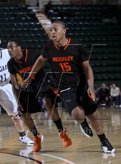 Thumbnail 2 in McKinley vs. Burke Catholic (NYSPHSAA Class A Final) photogallery.