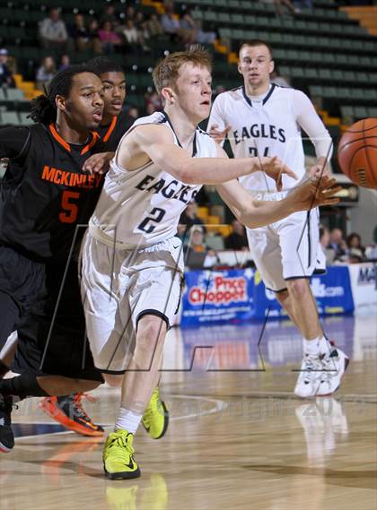 Thumbnail 2 in McKinley vs. Burke Catholic (NYSPHSAA Class A Final) photogallery.