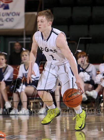 Thumbnail 3 in McKinley vs. Burke Catholic (NYSPHSAA Class A Final) photogallery.