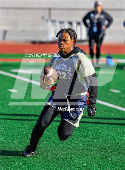 Thumbnail 2 in Dacula vs Sprayberry photogallery.