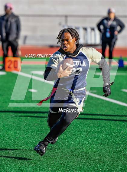 Thumbnail 3 in Dacula vs Sprayberry photogallery.