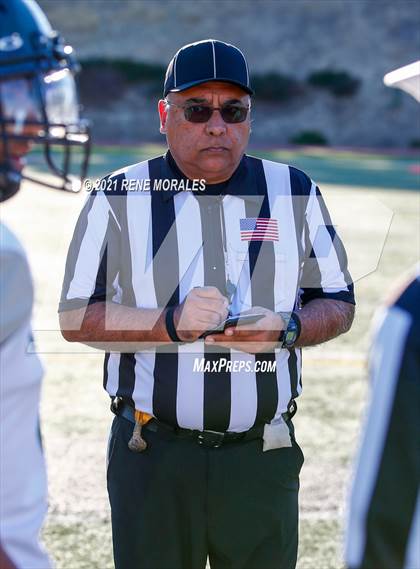 Thumbnail 1 in Hamilton vs El Camino Real (CIF LACS D2 Final) photogallery.