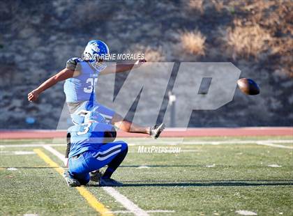 Thumbnail 1 in Hamilton vs El Camino Real (CIF LACS D2 Final) photogallery.
