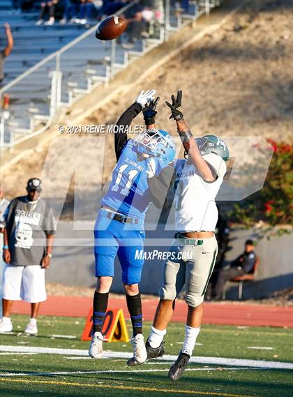 Thumbnail 3 in Hamilton vs El Camino Real (CIF LACS D2 Final) photogallery.