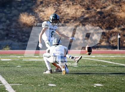 Thumbnail 2 in Hamilton vs El Camino Real (CIF LACS D2 Final) photogallery.