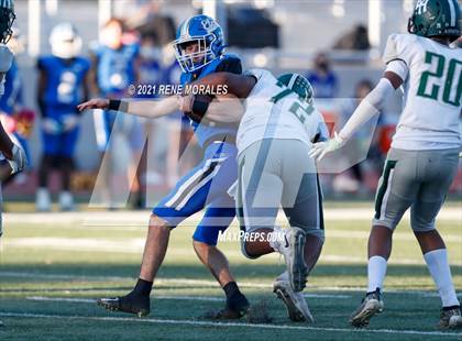 Thumbnail 3 in Hamilton vs El Camino Real (CIF LACS D2 Final) photogallery.