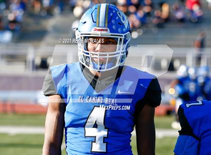 Thumbnail 2 in Hamilton vs El Camino Real (CIF LACS D2 Final) photogallery.