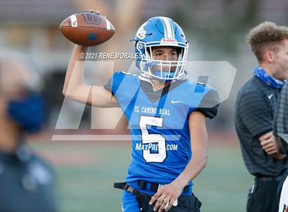 Thumbnail 3 in Hamilton vs El Camino Real (CIF LACS D2 Final) photogallery.