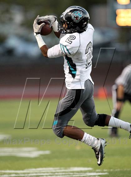 Thumbnail 1 in College Park vs. Deer Valley photogallery.