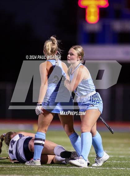 Thumbnail 3 in Midd-West vs. Central Columbia (PIAA D4 1A Quarterfinal) photogallery.