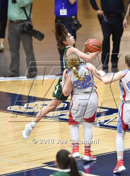 Thumbnail 3 in Incarnate Word vs Antonian Prep (Alamo Convocation Center) photogallery.