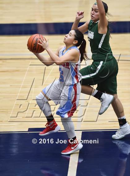 Thumbnail 3 in Incarnate Word vs Antonian Prep (Alamo Convocation Center) photogallery.