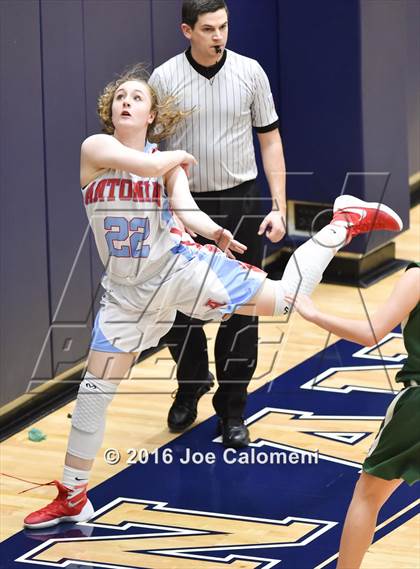 Thumbnail 2 in Incarnate Word vs Antonian Prep (Alamo Convocation Center) photogallery.