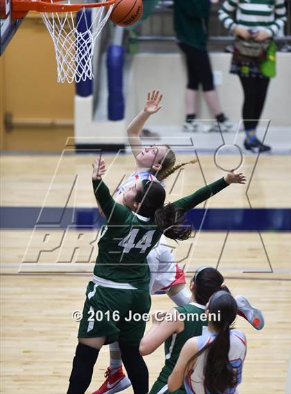 Thumbnail 2 in Incarnate Word vs Antonian Prep (Alamo Convocation Center) photogallery.
