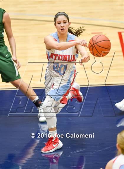 Thumbnail 2 in Incarnate Word vs Antonian Prep (Alamo Convocation Center) photogallery.