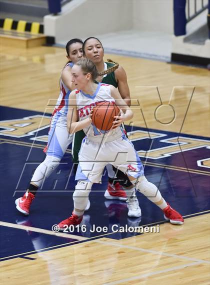 Thumbnail 2 in Incarnate Word vs Antonian Prep (Alamo Convocation Center) photogallery.