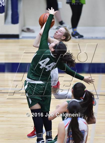Thumbnail 3 in Incarnate Word vs Antonian Prep (Alamo Convocation Center) photogallery.