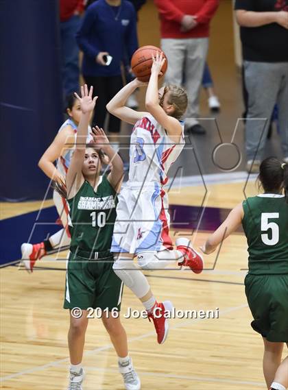Thumbnail 2 in Incarnate Word vs Antonian Prep (Alamo Convocation Center) photogallery.