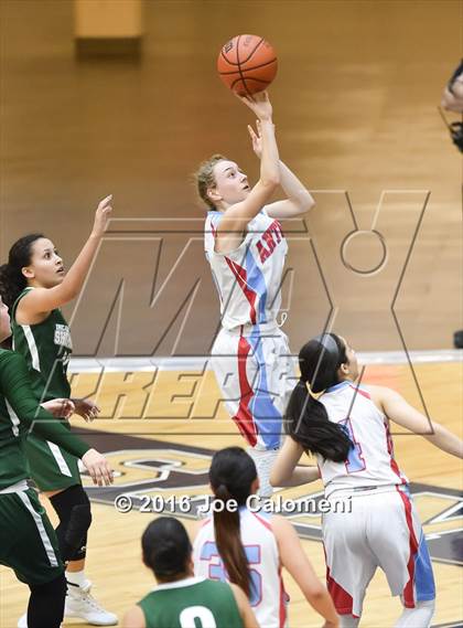Thumbnail 3 in Incarnate Word vs Antonian Prep (Alamo Convocation Center) photogallery.
