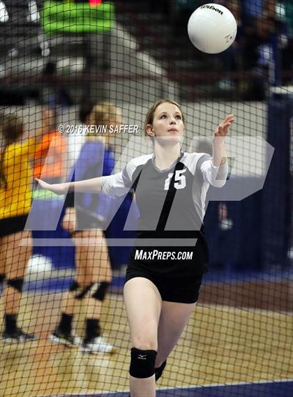 Thumbnail 3 in Flagler vs. La Veta  (CHSAA 1A Pool Play) photogallery.
