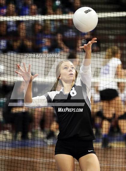 Thumbnail 1 in Flagler vs. La Veta  (CHSAA 1A Pool Play) photogallery.